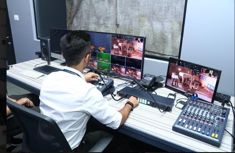 Deviprasad Goenka Management College of Media Studies Mumbai Campus photo 14